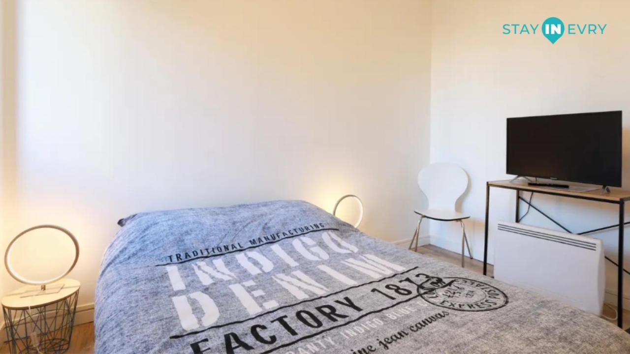 F4 Evry 2 Agora Apartment Courcouronnes Екстериор снимка